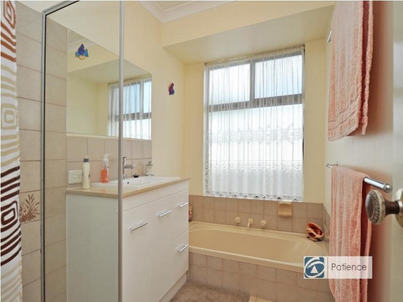 6 Quillen View, Joondalup WA 6027