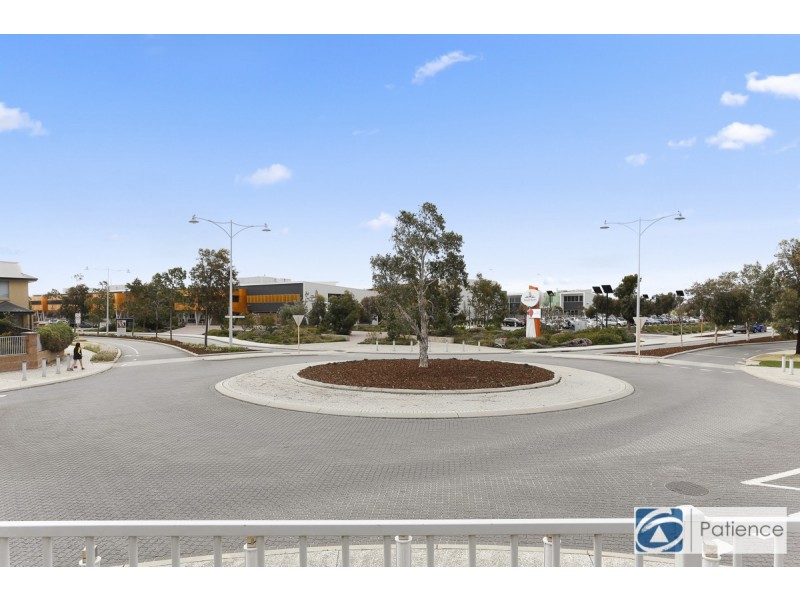 51 Splendens Avenue, Banksia Grove WA 6031