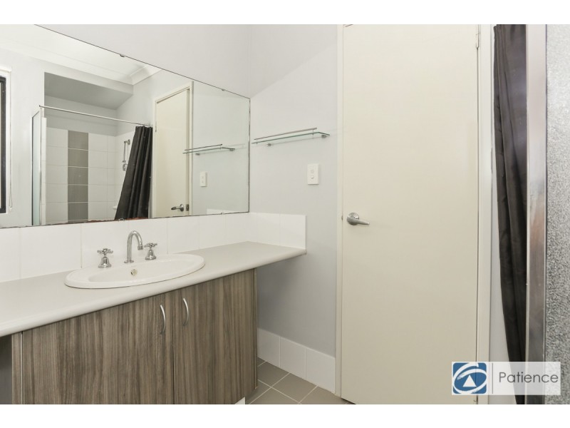 8 Paludosa Link, Banksia Grove WA 6031