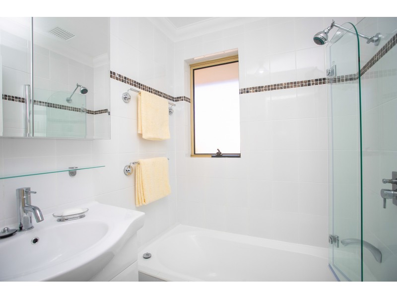 2 Como Place, Joondalup WA 6027