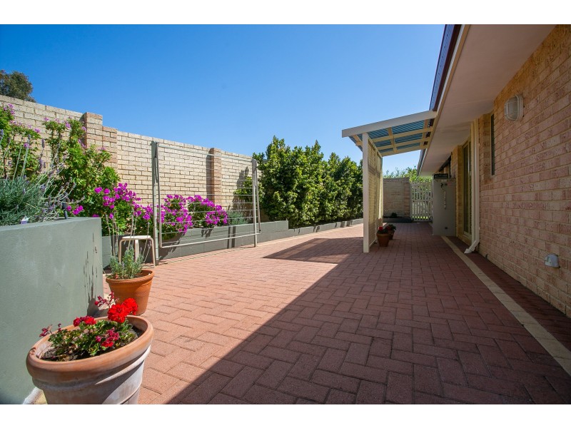 2 Como Place, Joondalup WA 6027