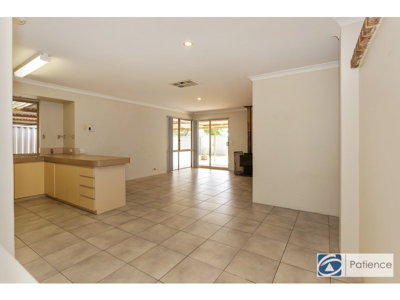 21 Salmon Gum Grove, Beechboro WA 6063