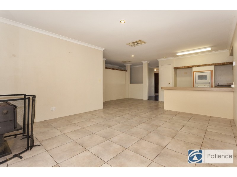 21 Salmon Gum Grove, Beechboro WA 6063