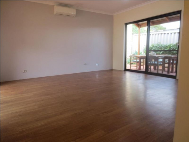 87A Rochester Circle, Balga WA 6061