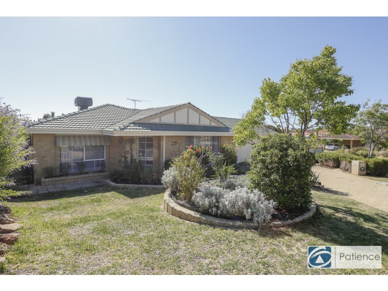 25 Ardrossan Loop, Kingsley WA 6026