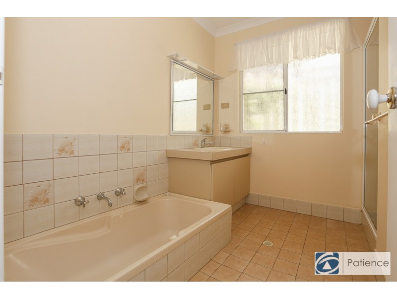 25 Ardrossan Loop, Kingsley WA 6026