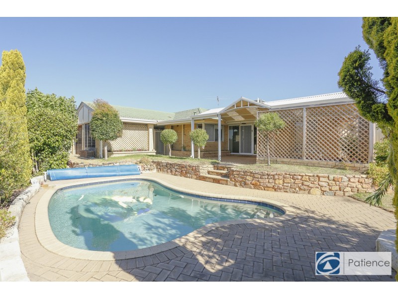 25 Ardrossan Loop, Kingsley WA 6026