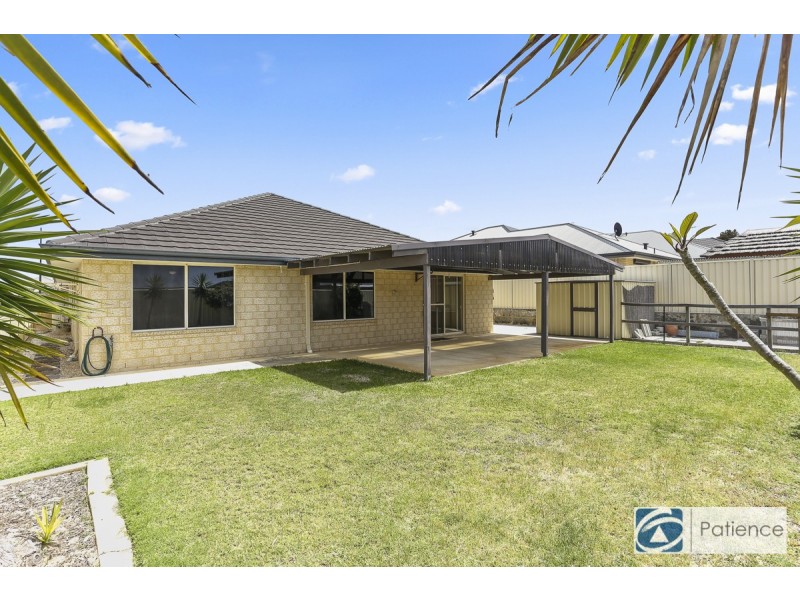 10 Lynella Circuit, Banksia Grove WA 6031