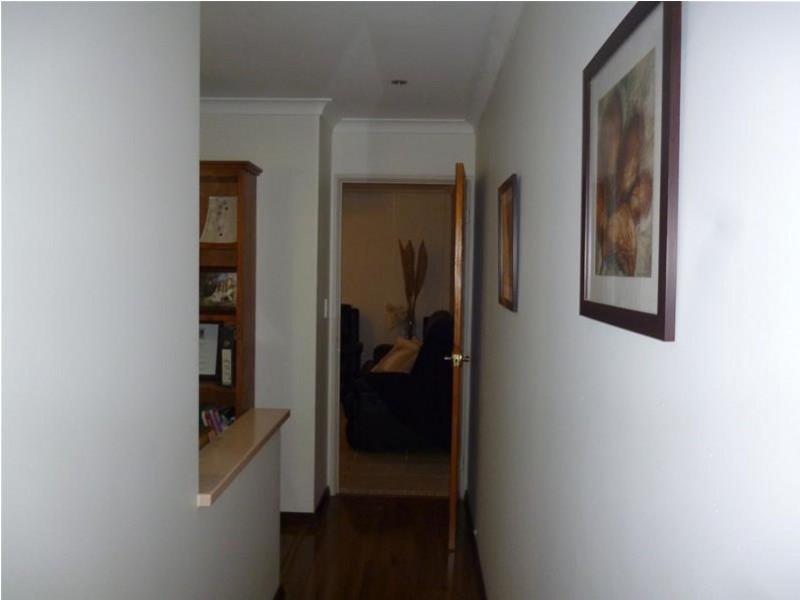 27 Snowbird Gardens, Joondalup WA 6027