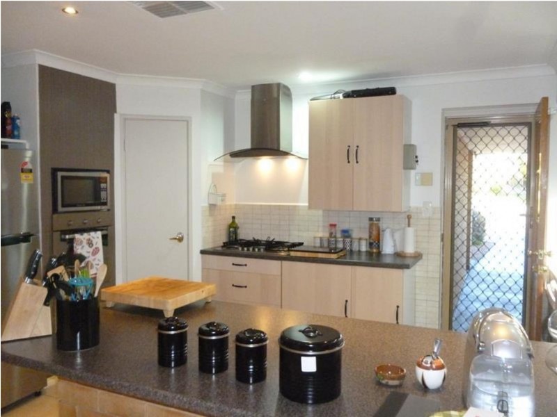 27 Snowbird Gardens, Joondalup WA 6027