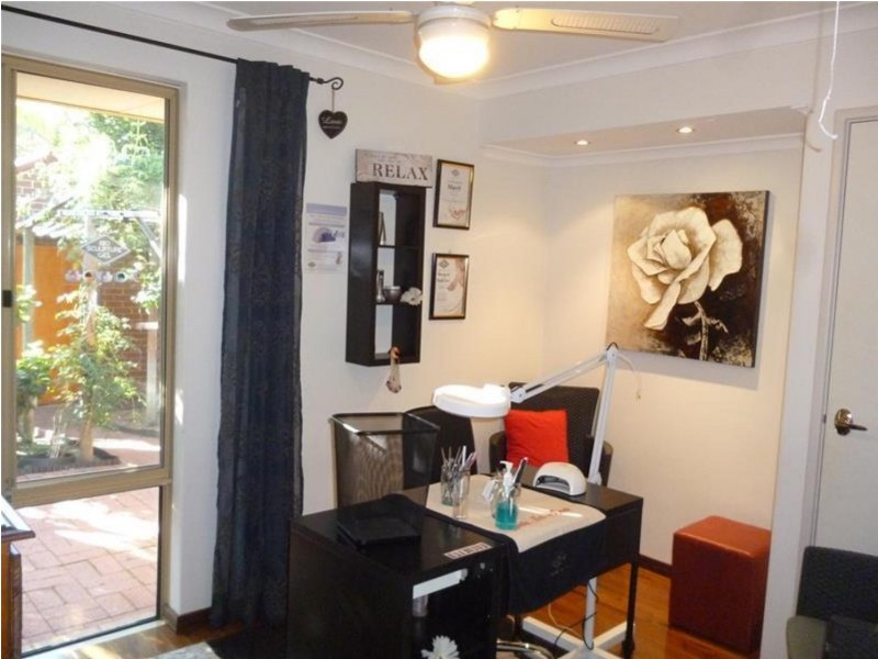 27 Snowbird Gardens, Joondalup WA 6027