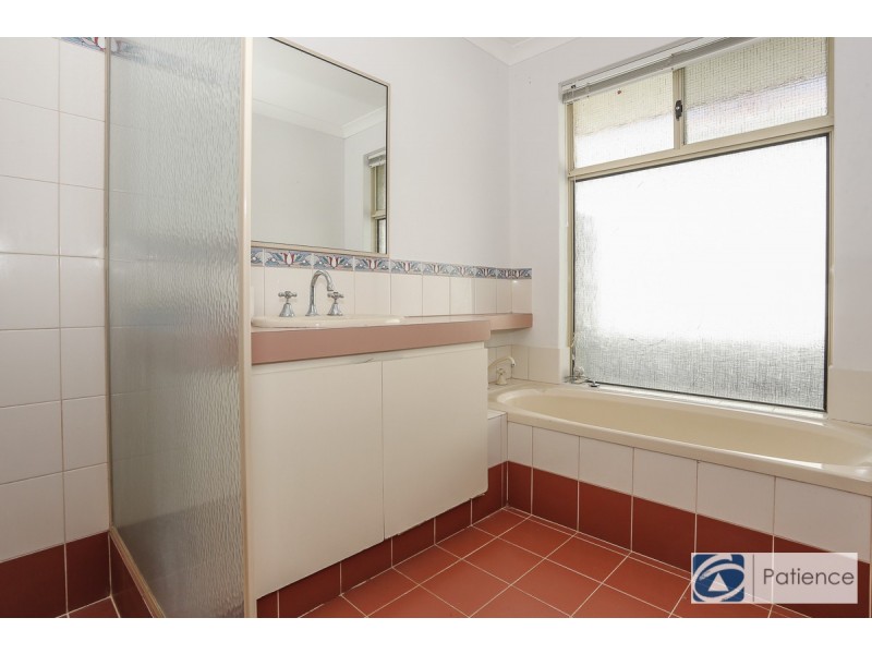 24 Wilcannia Elbow, Currambine WA 6028