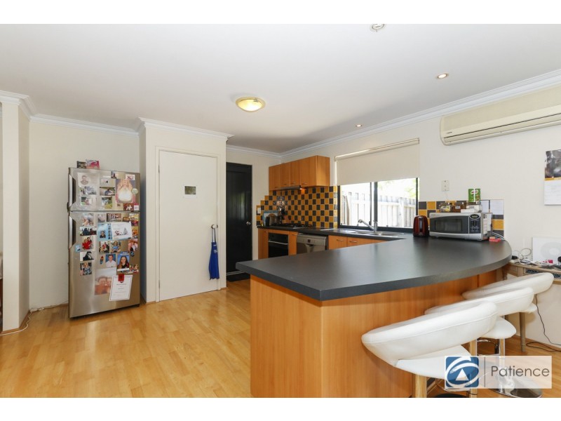 69 MacNaughton Crescent, Kinross WA 6028