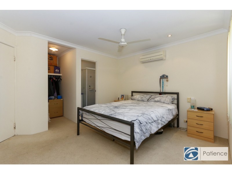 69 MacNaughton Crescent, Kinross WA 6028