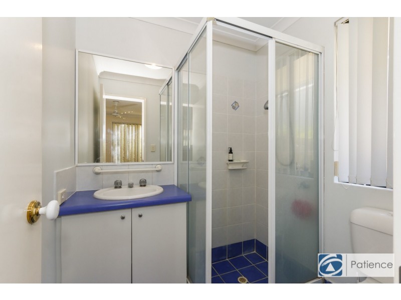 69 MacNaughton Crescent, Kinross WA 6028