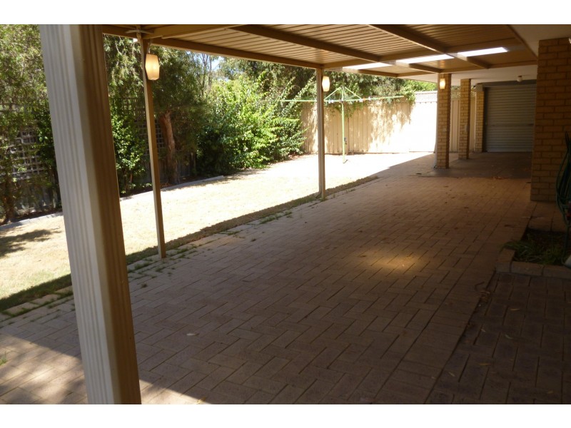 9 Tay Glades, Joondalup WA 6027