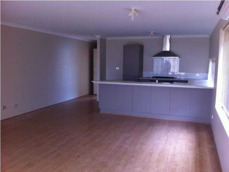 66 Blackwood Meander, Yanchep WA 6035