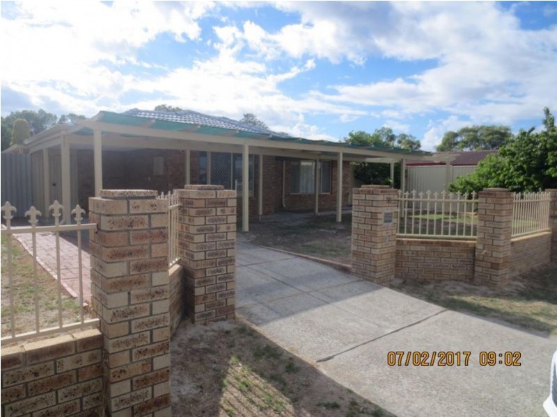 76 Giralt Road, Marangaroo WA 6064