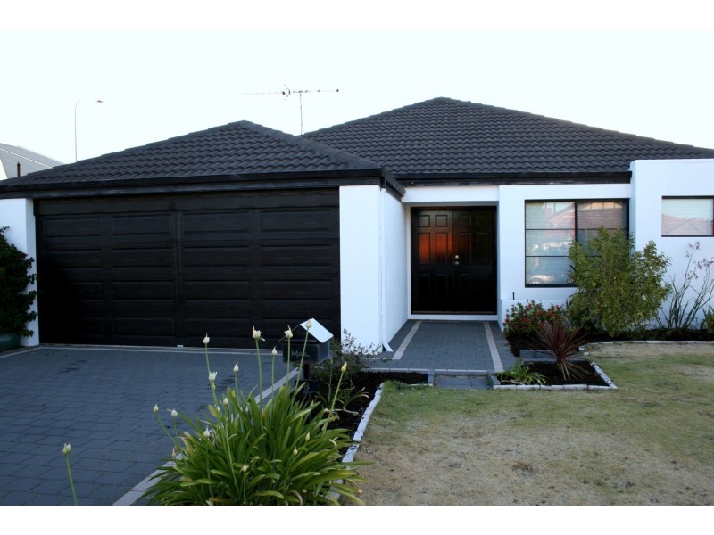 8 Bonnard Crescent, Ashby WA 6065