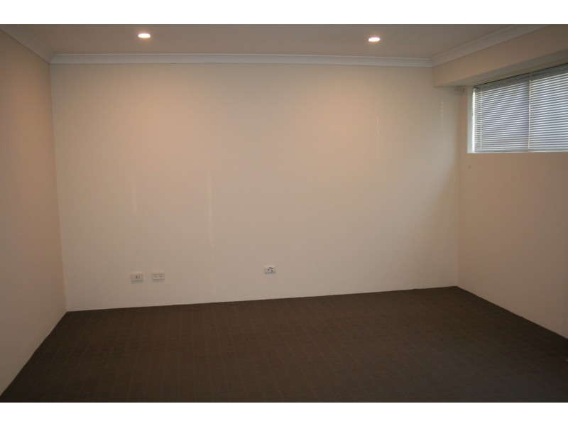 8 Bonnard Crescent, Ashby WA 6065