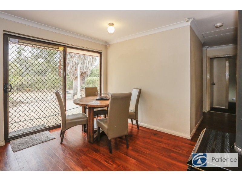40 Barlow Way, Balga WA 6061