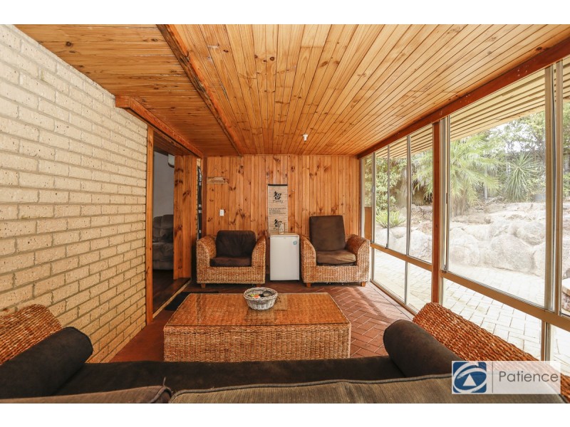 40 Barlow Way, Balga WA 6061