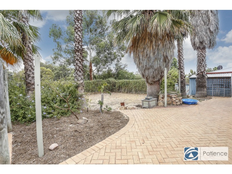 40 Barlow Way, Balga WA 6061