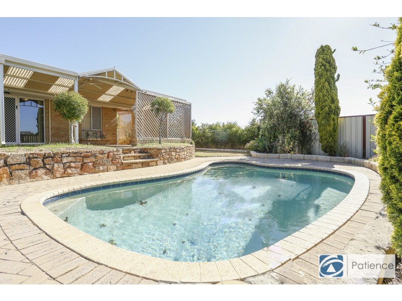 25 Ardrossan Loop, Kingsley WA 6026