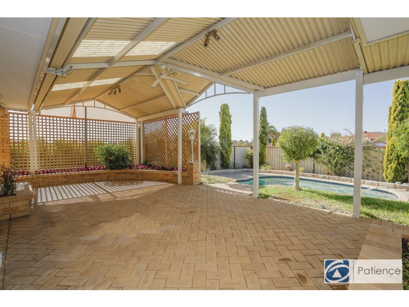 25 Ardrossan Loop, Kingsley WA 6026