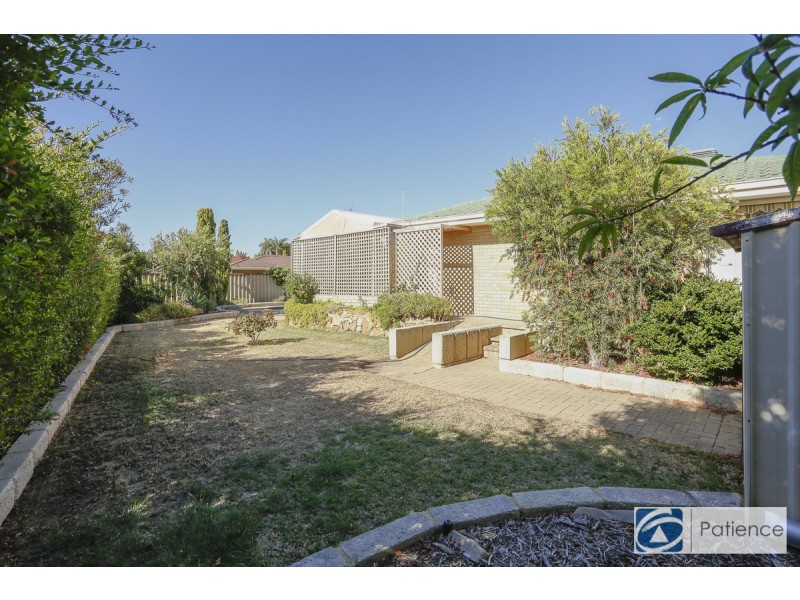 25 Ardrossan Loop, Kingsley WA 6026
