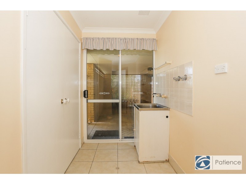 25 Ardrossan Loop, Kingsley WA 6026