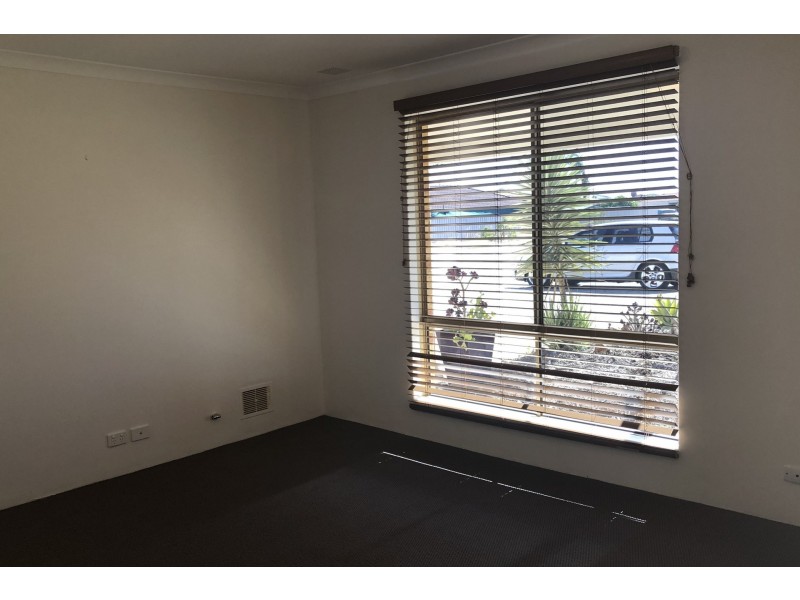 3 Cocos Place, Marangaroo WA 6064