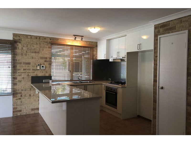 3 Cocos Place, Marangaroo WA 6064