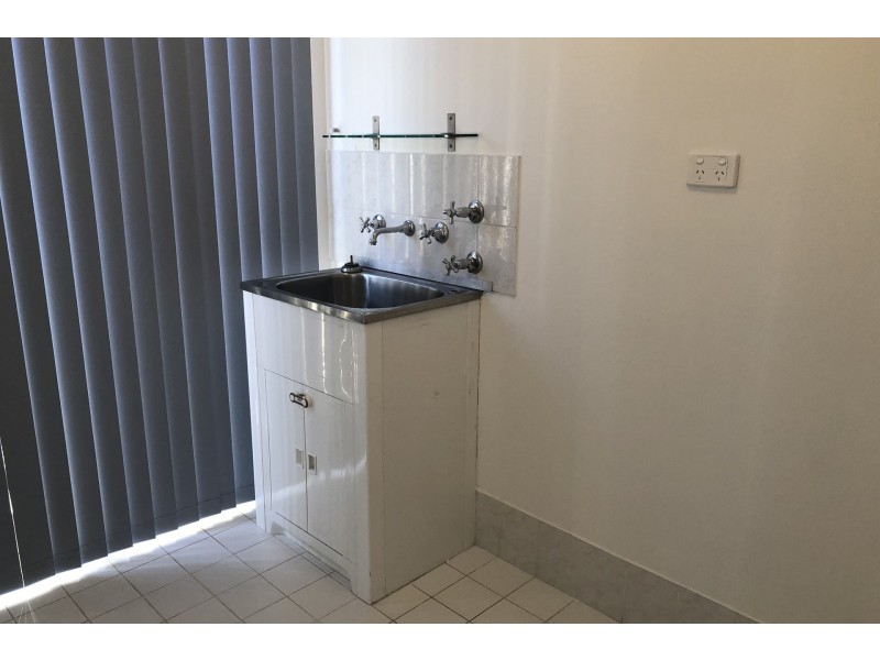 3 Cocos Place, Marangaroo WA 6064