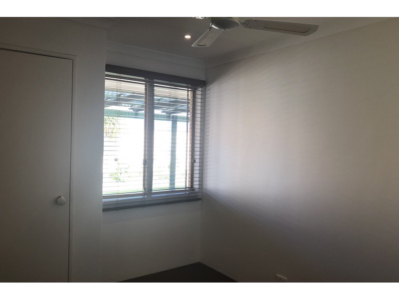 3 Cocos Place, Marangaroo WA 6064