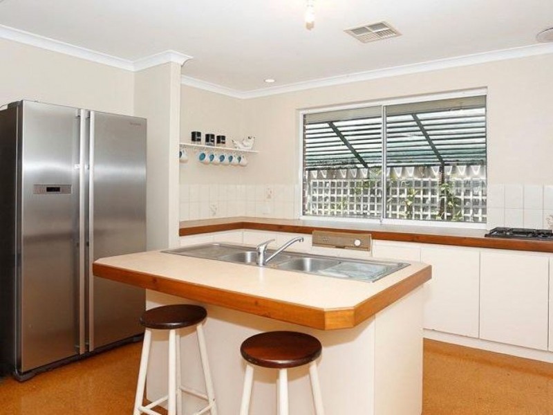 6 Prespa Court, Joondalup WA 6027