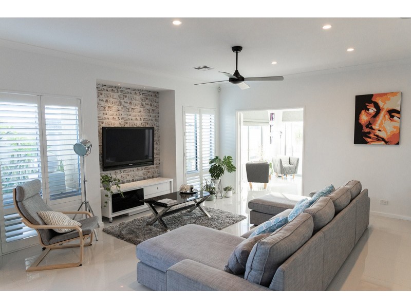 3 Chingford Way, Butler WA 6036