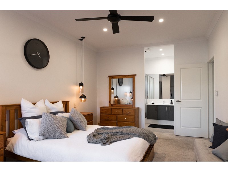 3 Chingford Way, Butler WA 6036