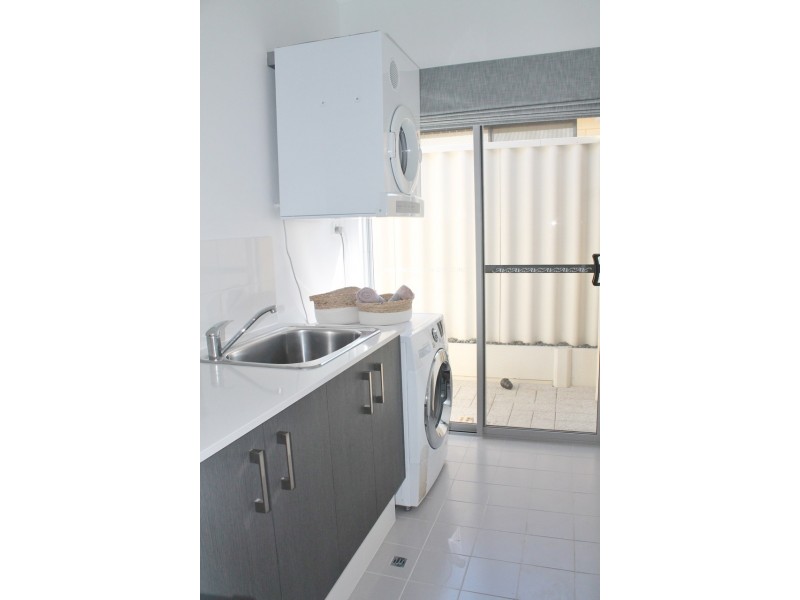 3 Chingford Way, Butler WA 6036