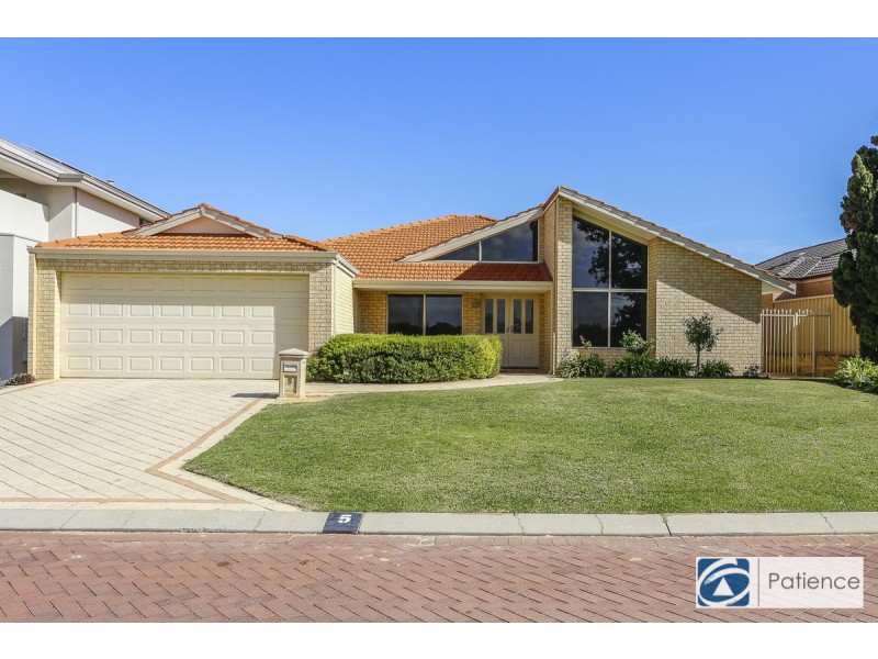 5 Tiwi Court, Iluka WA 6028