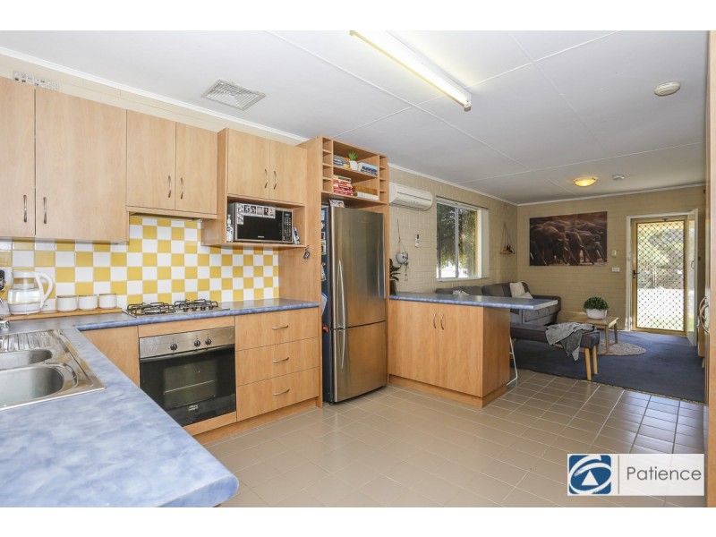 4 Abalone Place, Burns Beach WA 6028