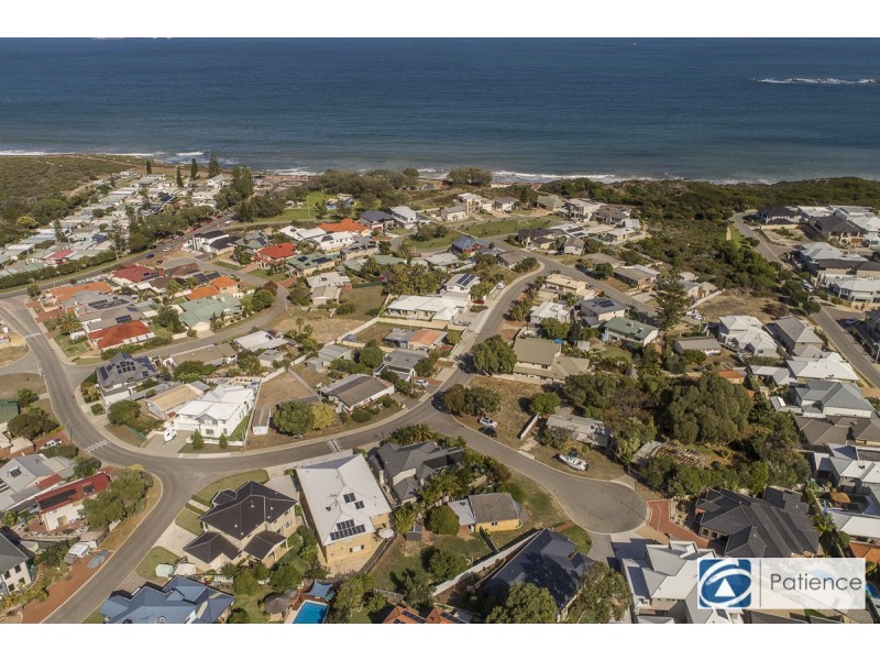 4 Abalone Place, Burns Beach WA 6028