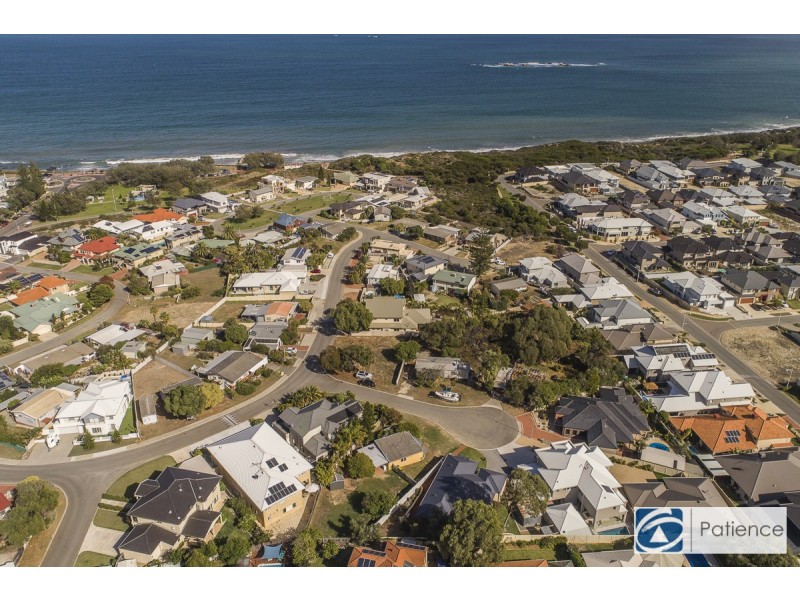 4 Abalone Place, Burns Beach WA 6028
