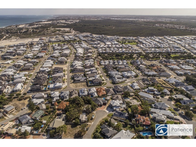 4 Abalone Place, Burns Beach WA 6028