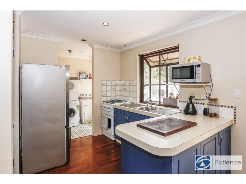 40 Barlow Way, Balga WA 6061