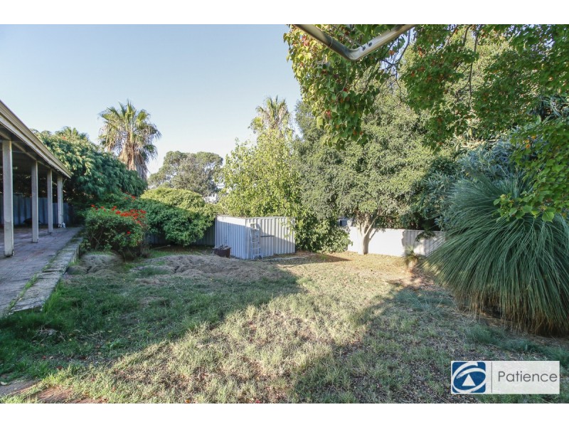 3 Fairlawn Gardens, Heathridge WA 6027