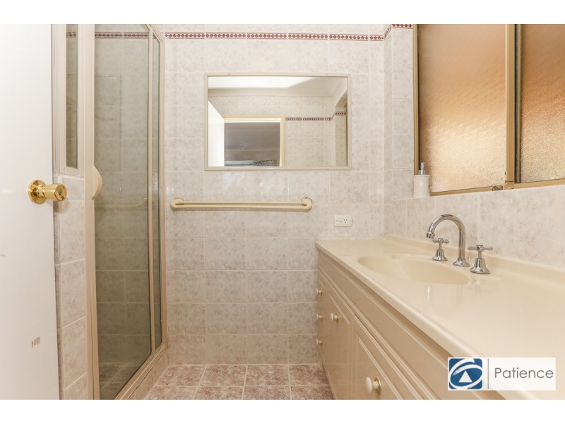 5 Newell Cove, Joondalup WA 6027