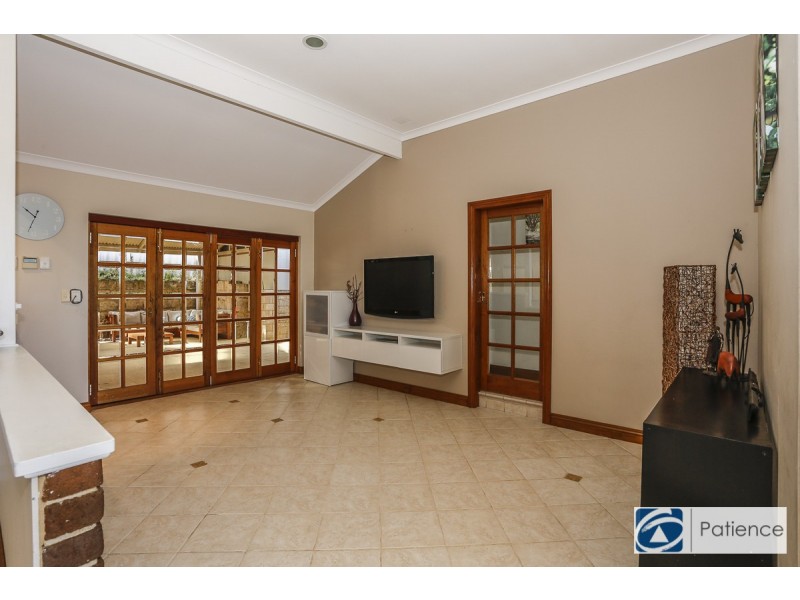 2 Ivo Place, Joondalup WA 6027