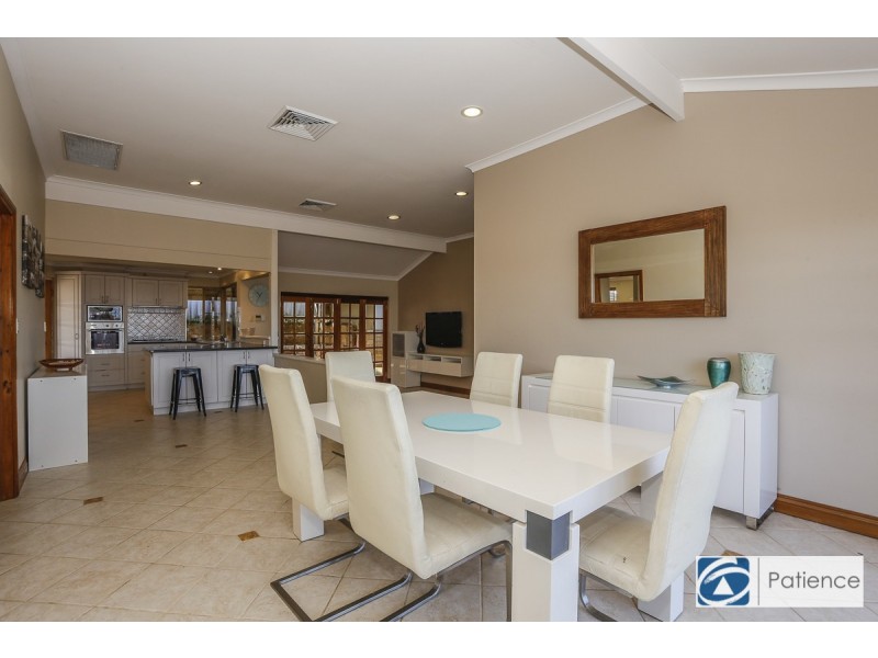 2 Ivo Place, Joondalup WA 6027