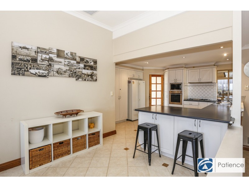 2 Ivo Place, Joondalup WA 6027